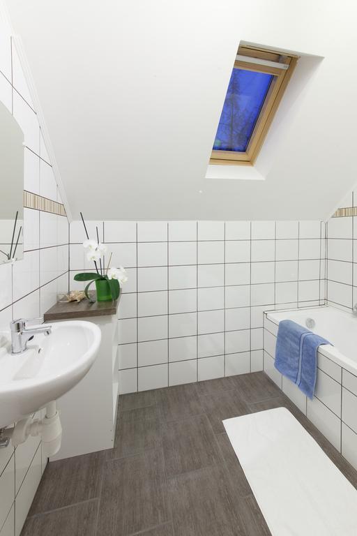 Rozmaring Vendégház Zengővárkony Camera foto
